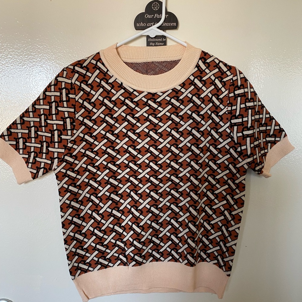 Knitted blouse